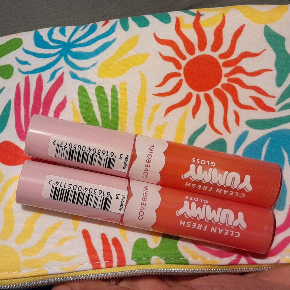 Cover girl yummy gloss